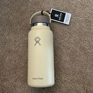 NWT Wholefoods Limited edition 32oz Beech